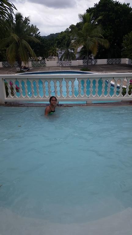 Sky Castles Apt J3 Ocho Rios Exterior photo